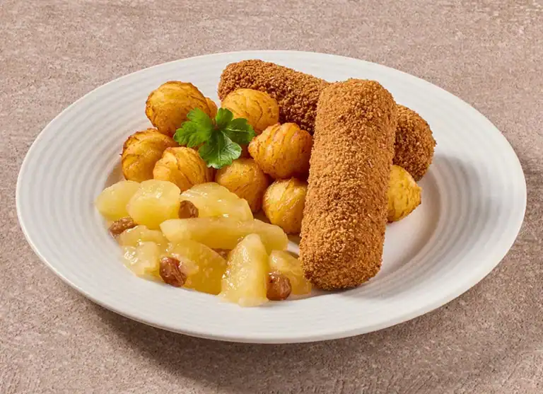 Krokante Vleeskroketten Met Appel-Rozijnencompote En Aardappelbolletjes