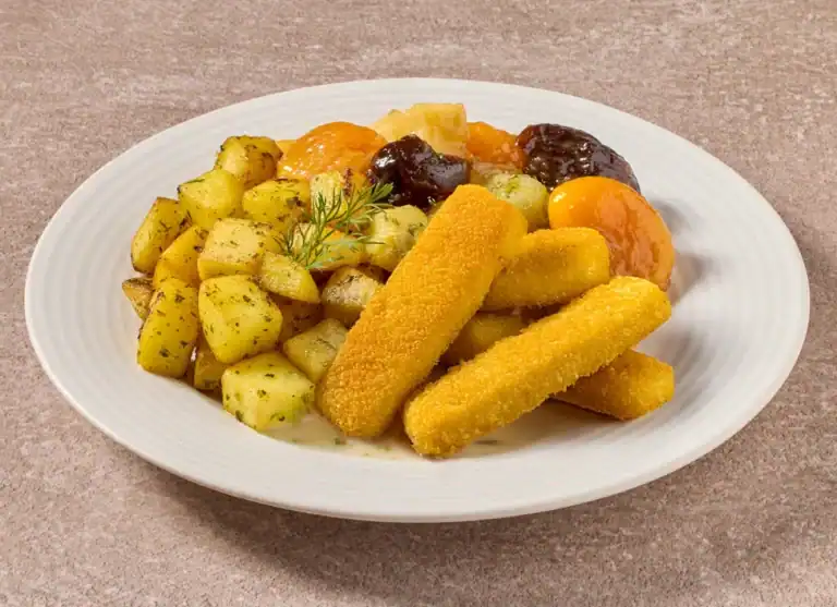 Vissticks Met Tuttifrutti En Gebakken Aardappelen