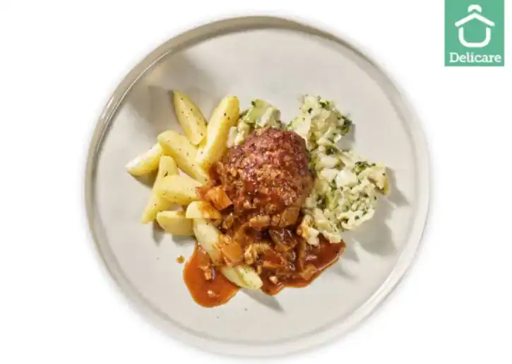 Runderburger Met Witlof In Biersaus, Groene Kool En Gekookte Aardappelen (Natriumarm)