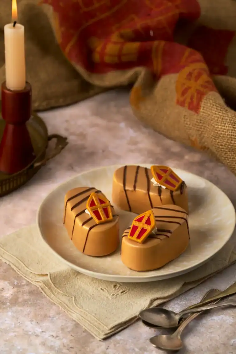 16310 Sinterklaas Ijstaartje